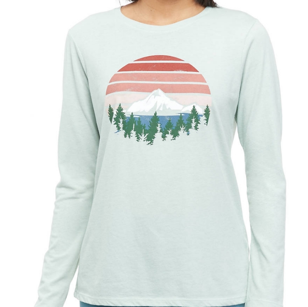 🆕️ mountain & isles retro lake tee